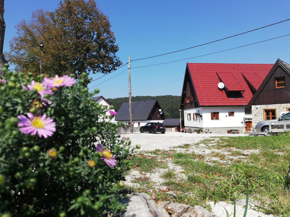 Rustic Lodge Plitvice Plitvicka Jezera Exterior photo