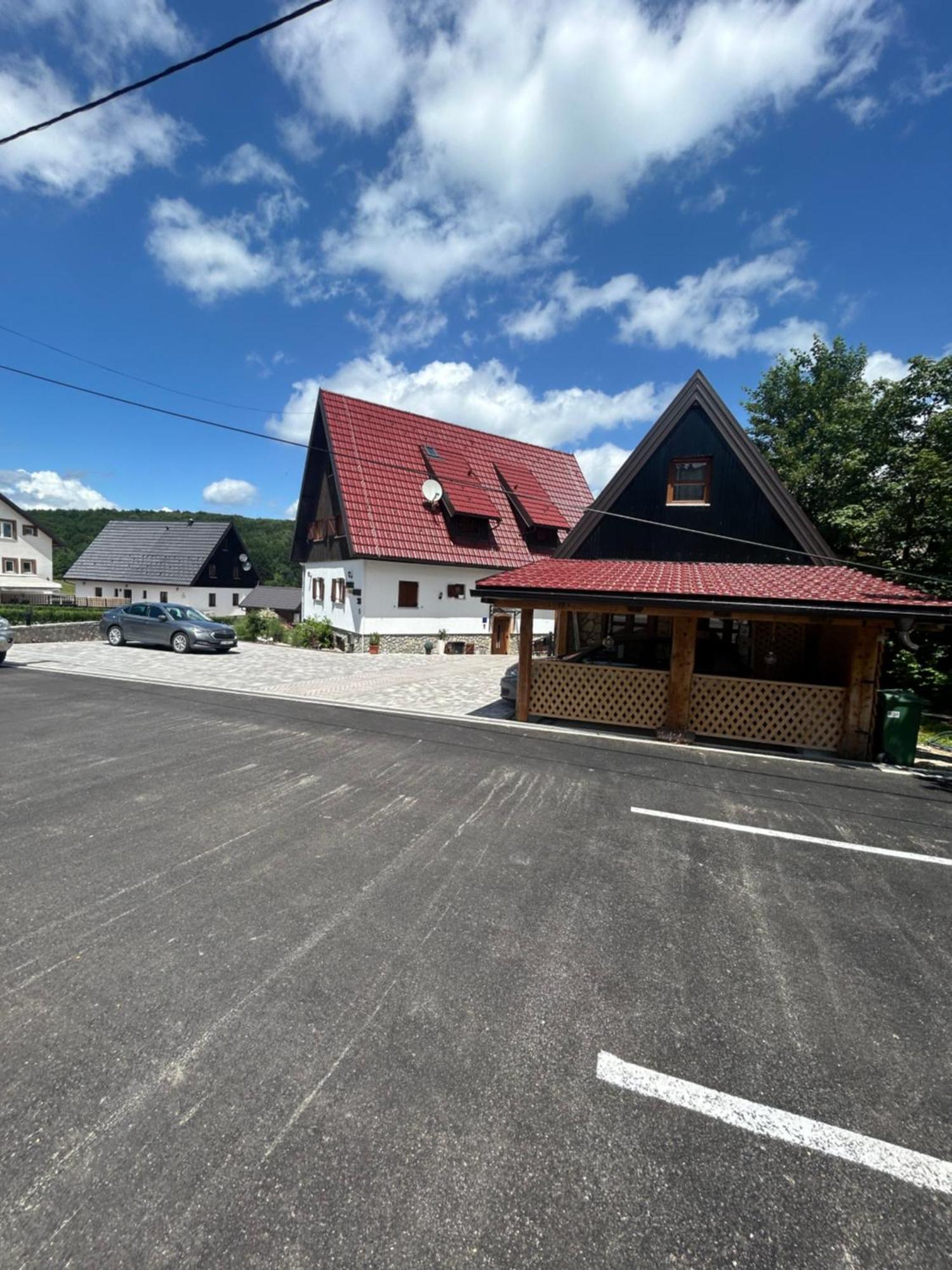 Rustic Lodge Plitvice Plitvicka Jezera Exterior photo