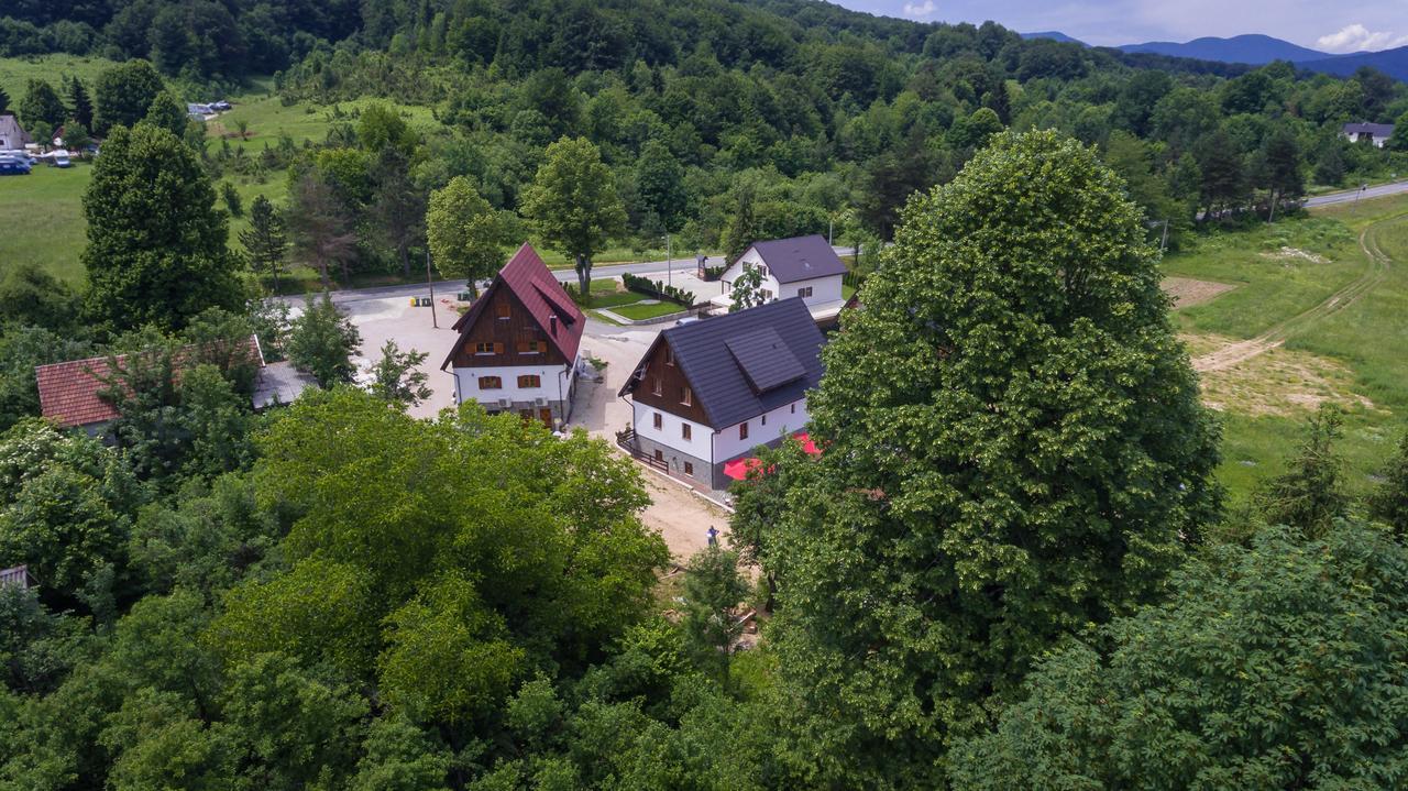 Rustic Lodge Plitvice Plitvicka Jezera Exterior photo